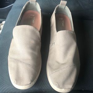 NWOT Toms Slip On Size 11.5
